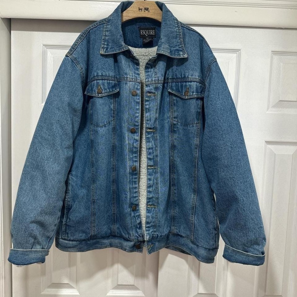 90s vintage blue denim trucker jacket‎  with a faux shearling lining